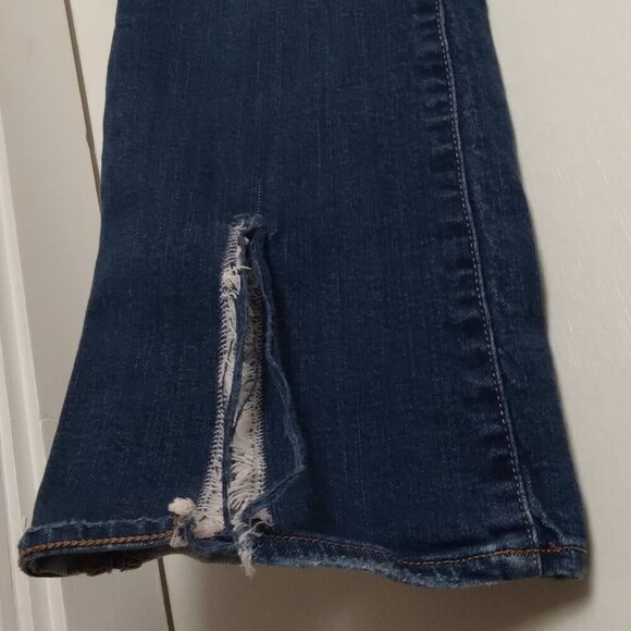 American Eagle 'Stretch Kick Boot' Distressed Split Front Hem Very Cute!  Sz 6 - Picture 4 of 8